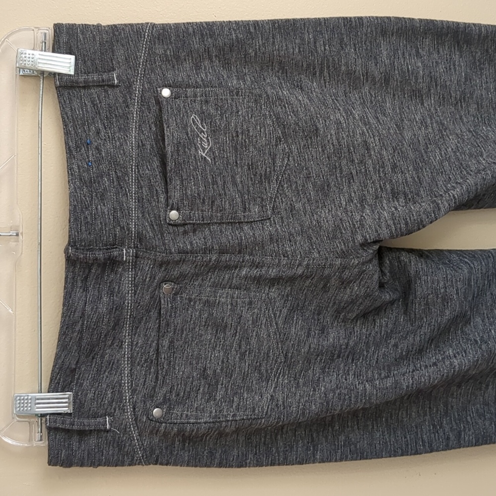 10 Short Kuhl Gray Pull On Style Stretchy Activewear Pants - Picture 7 of 15